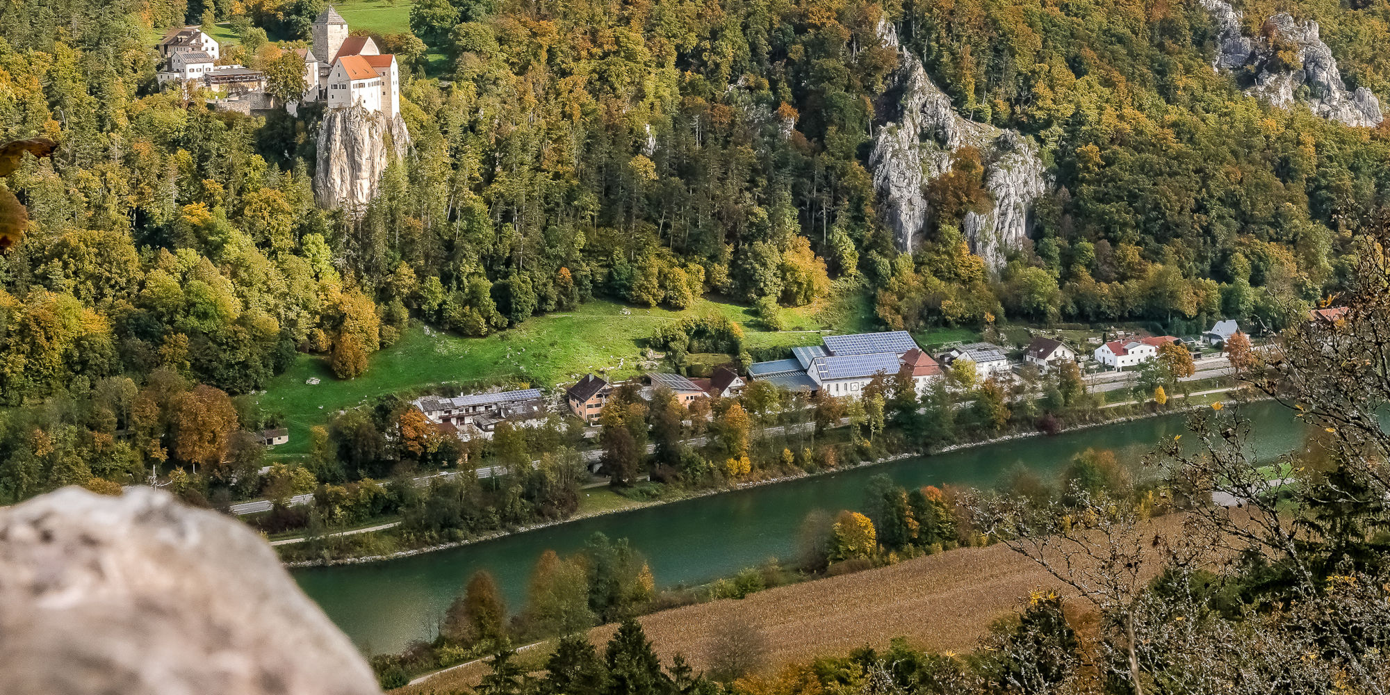 Altmühltal mit Burg Prunn 