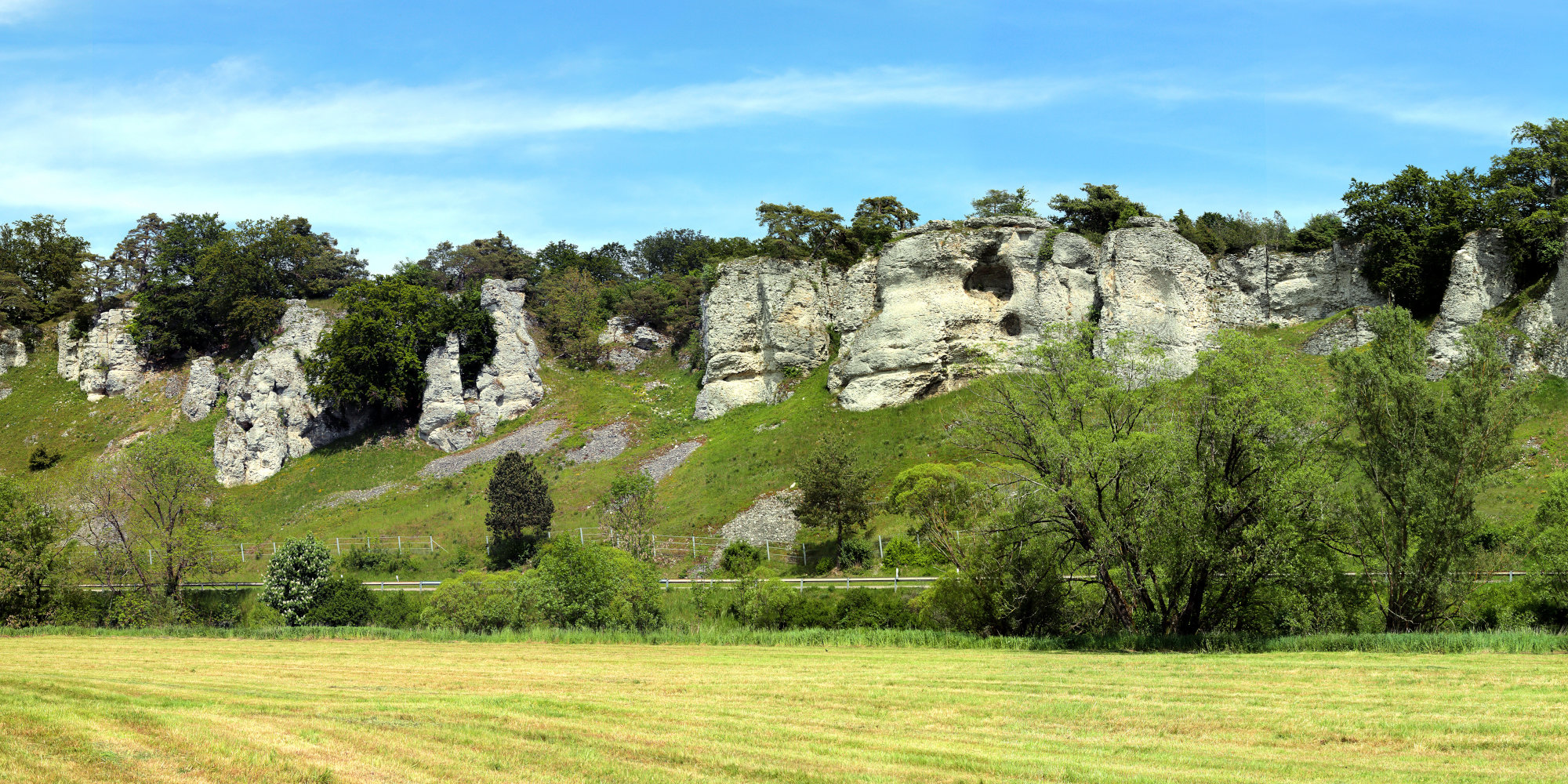 Felsformation Zwölf Aposten im Naturpark Altmühltal