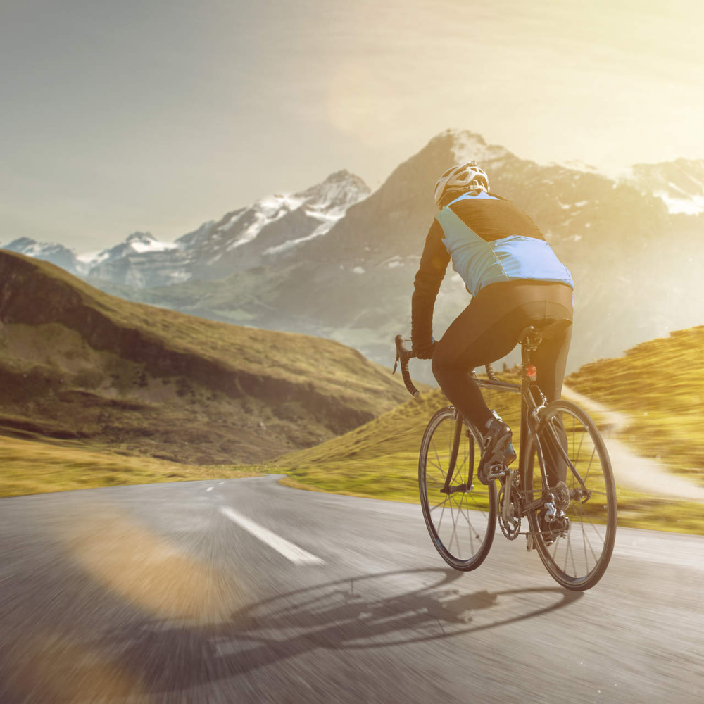 Person fährt auf dem Rennrad Fahrrad